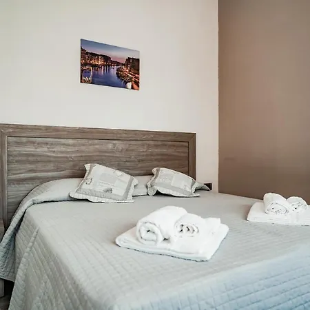 Angelica Bed and Breakfast Μέστρε