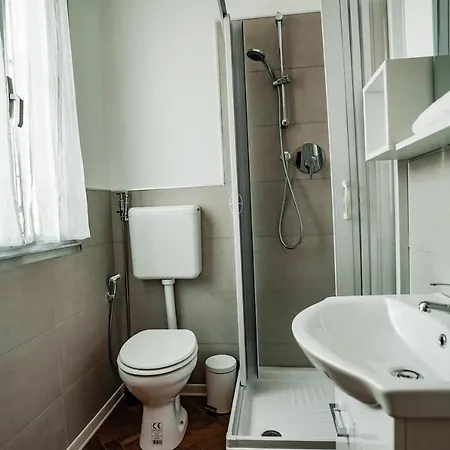 Angelica Nocleg ze śniadaniem 4*