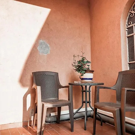 Oda ve Kahvaltı Angelica Mestre